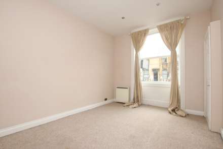 Walcot Terrace, Bath, Image 4