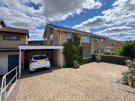 3 Bedroom Semi-Detached, Meadow Park, Bath