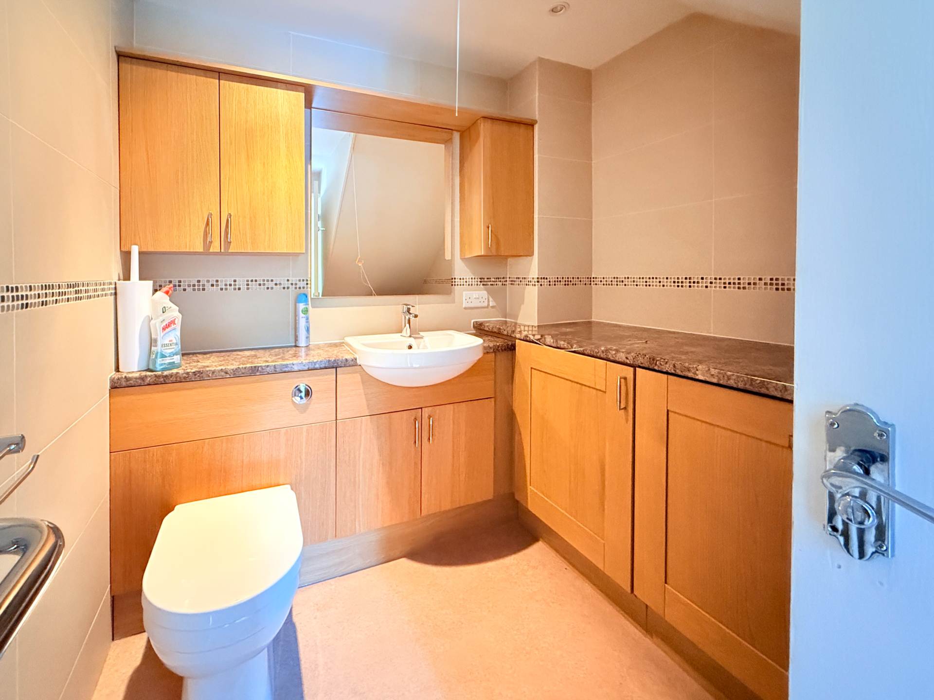 Harbutts, Bathampton, Image 13