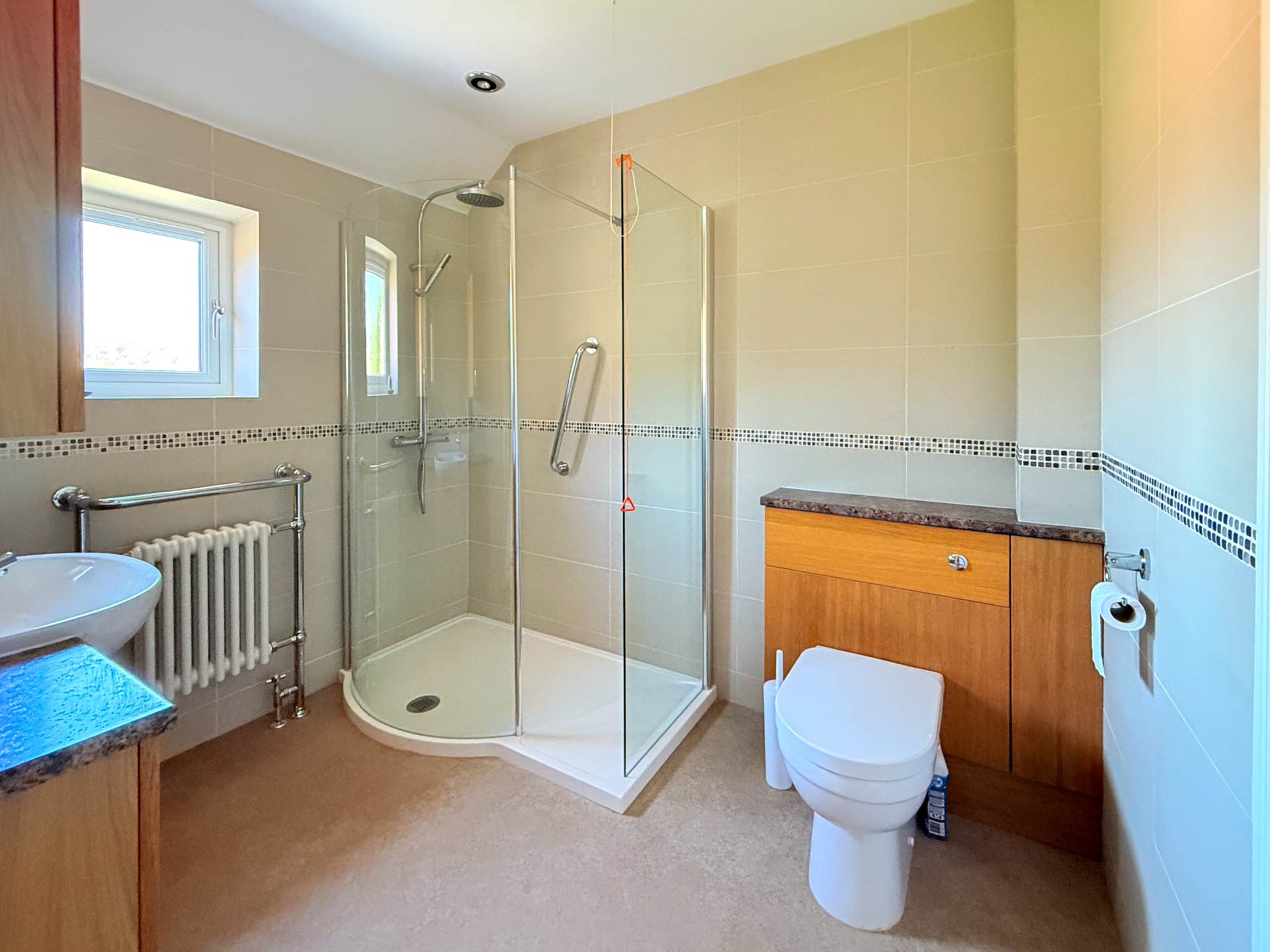 Harbutts, Bathampton, Image 16