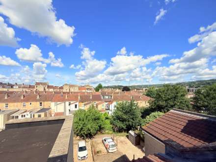 Victoria Terrace, Bath, Image 12