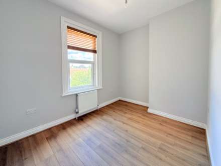 Victoria Terrace, Bath, Image 7