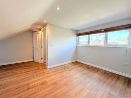 Victoria Terrace, Bath, Image 9