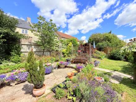 Oriel Gardens, Bath, Image 18