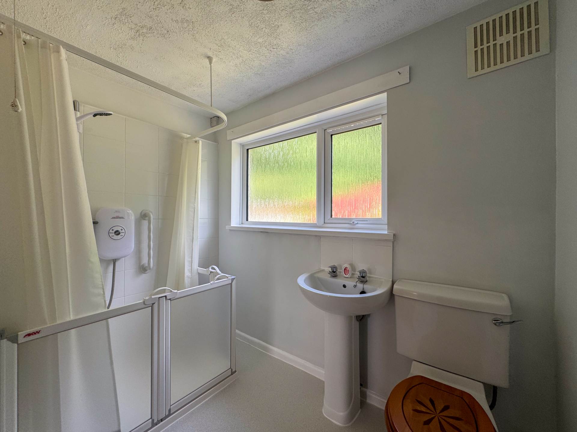 Elmhurst Estate, Batheaston, Image 12
