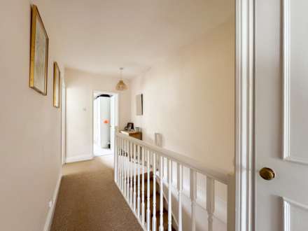 Larkhall Terrace, Bath, Image 15