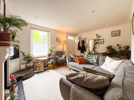 Larkhall Terrace, Bath, Image 3