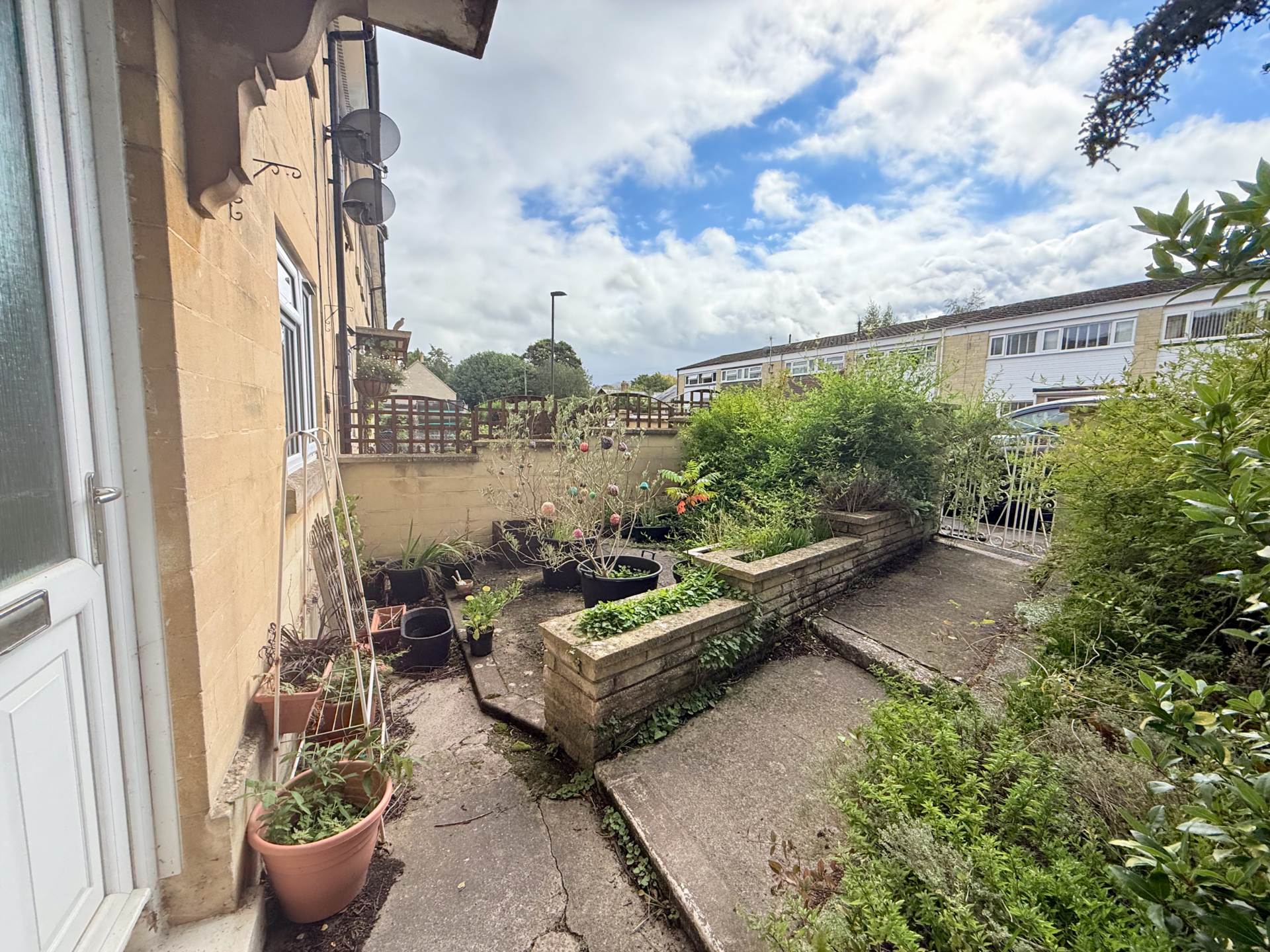Rose Hill, Larkhall, Image 3