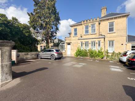 Upper Oldfield Park, Bath