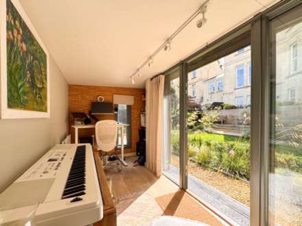 Upper Oldfield Park, Bath, Image 10