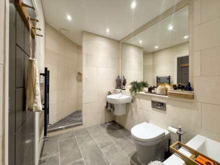 Upper Oldfield Park, Bath, Image 25