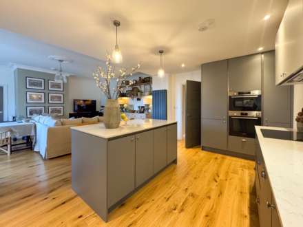Upper Oldfield Park, Bath, Image 3