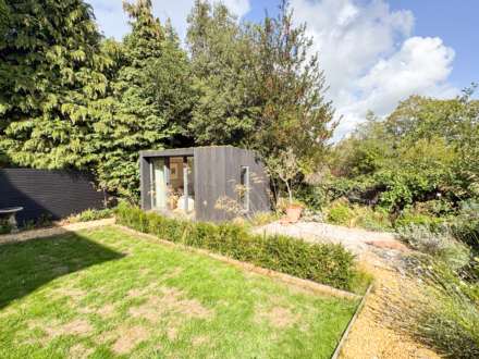Upper Oldfield Park, Bath, Image 31