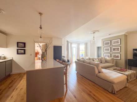 Upper Oldfield Park, Bath, Image 5