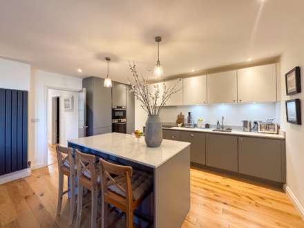 Upper Oldfield Park, Bath, Image 8