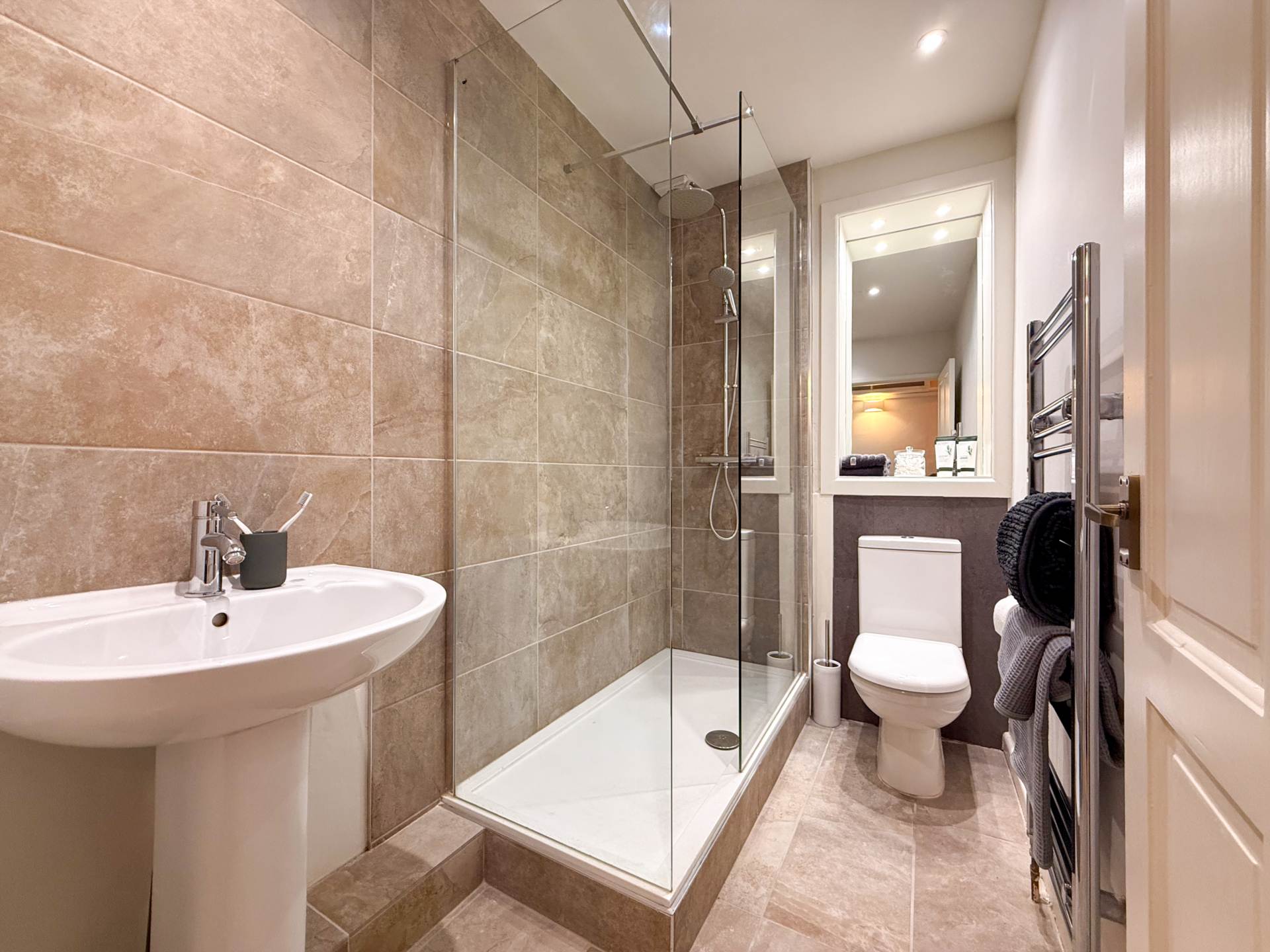 Alfred Street, Bath, Image 14