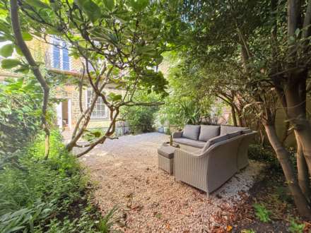 Alfred Street, Bath, Image 17