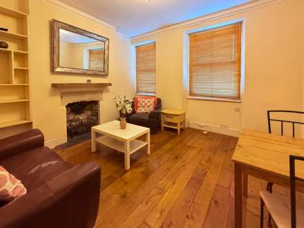 Anglo Terrace, Bath, Image 2