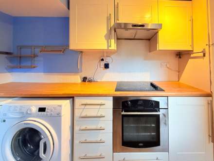 Anglo Terrace, Bath, Image 9
