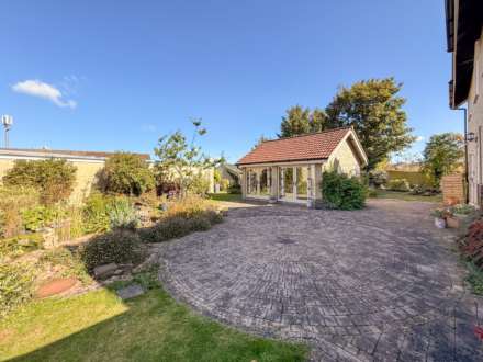 Bramble Way, Combe Down, Image 32