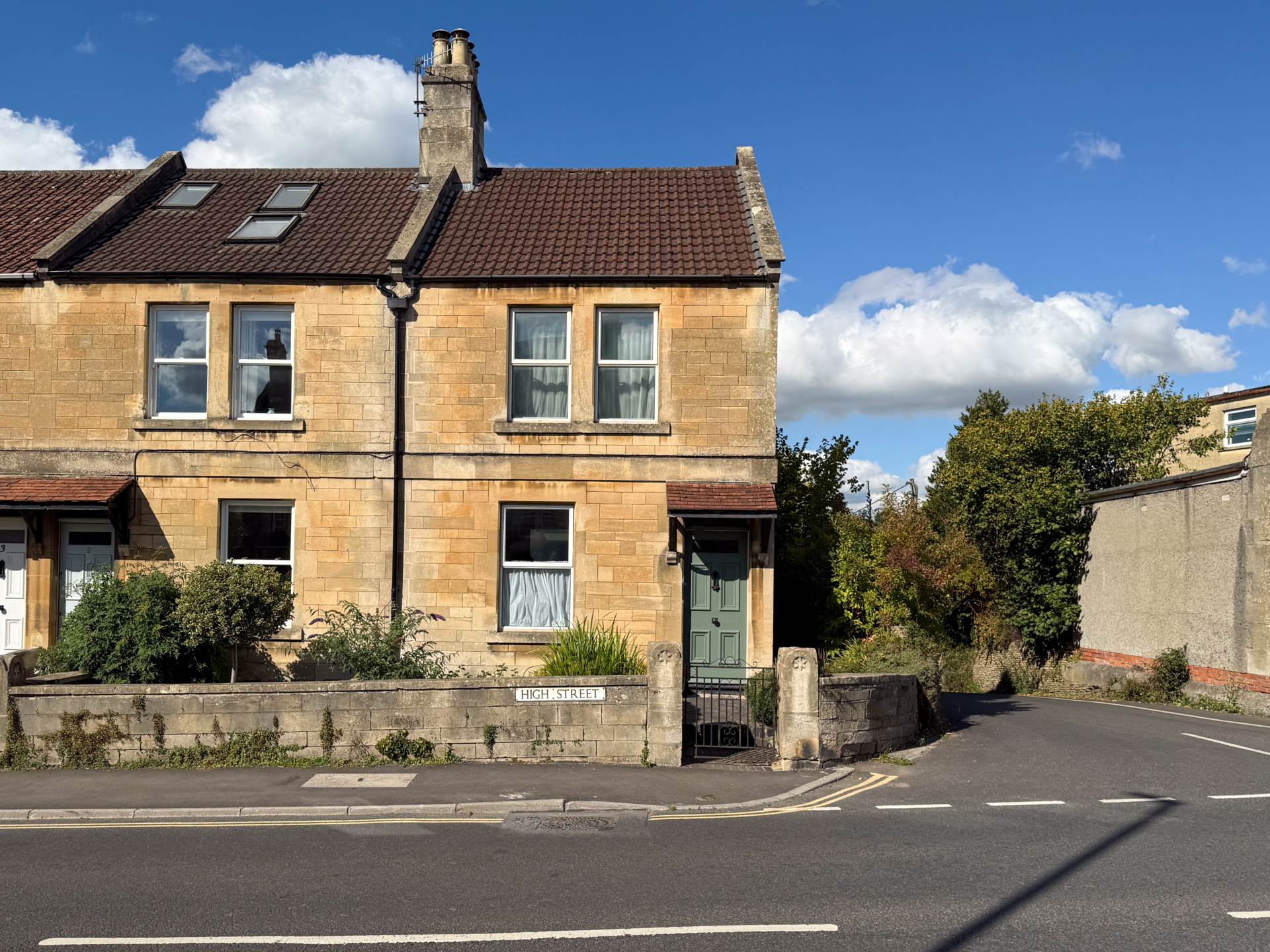 High Street, Box, Image 27