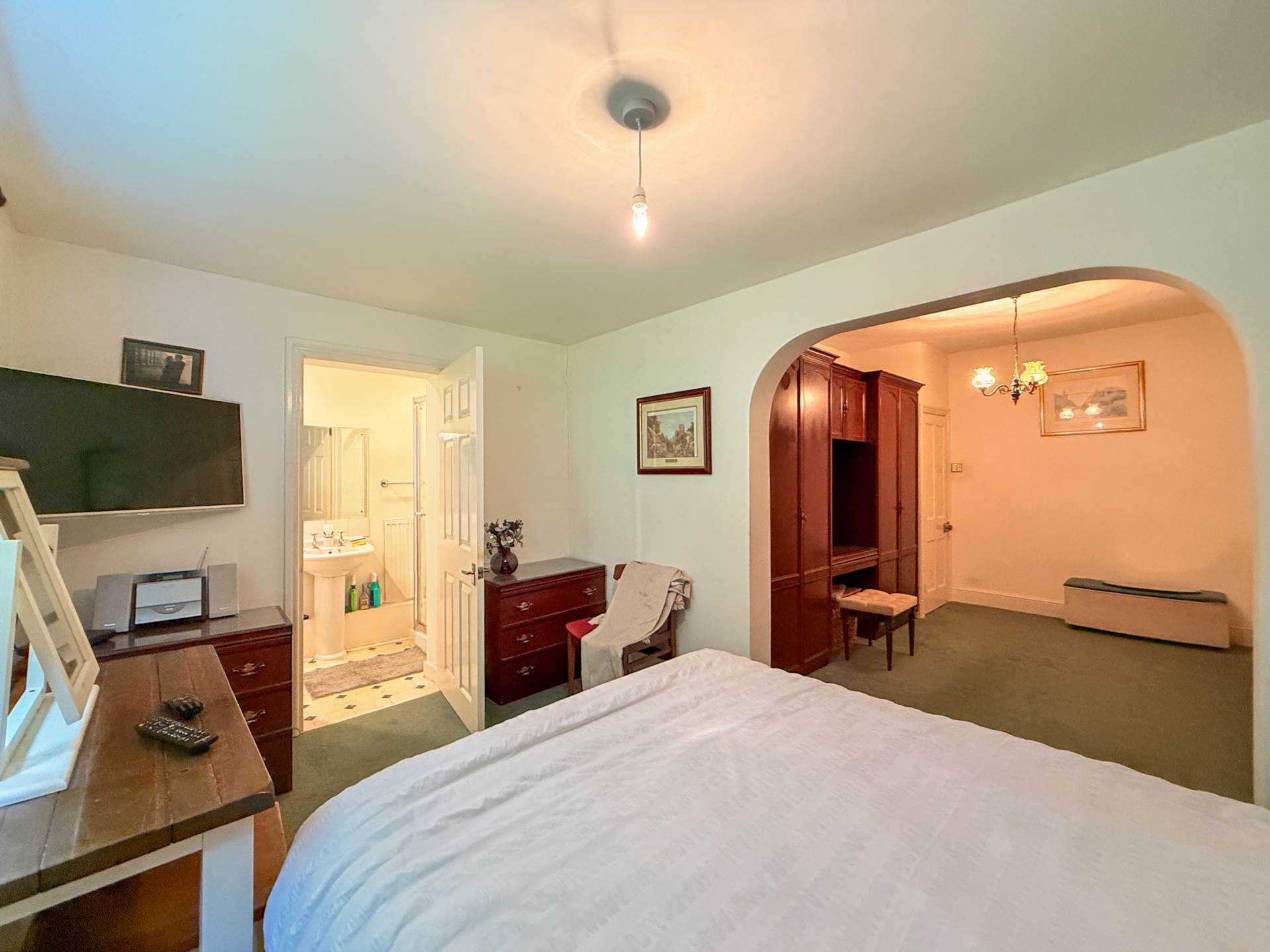 Perfect View, Bath, Image 10