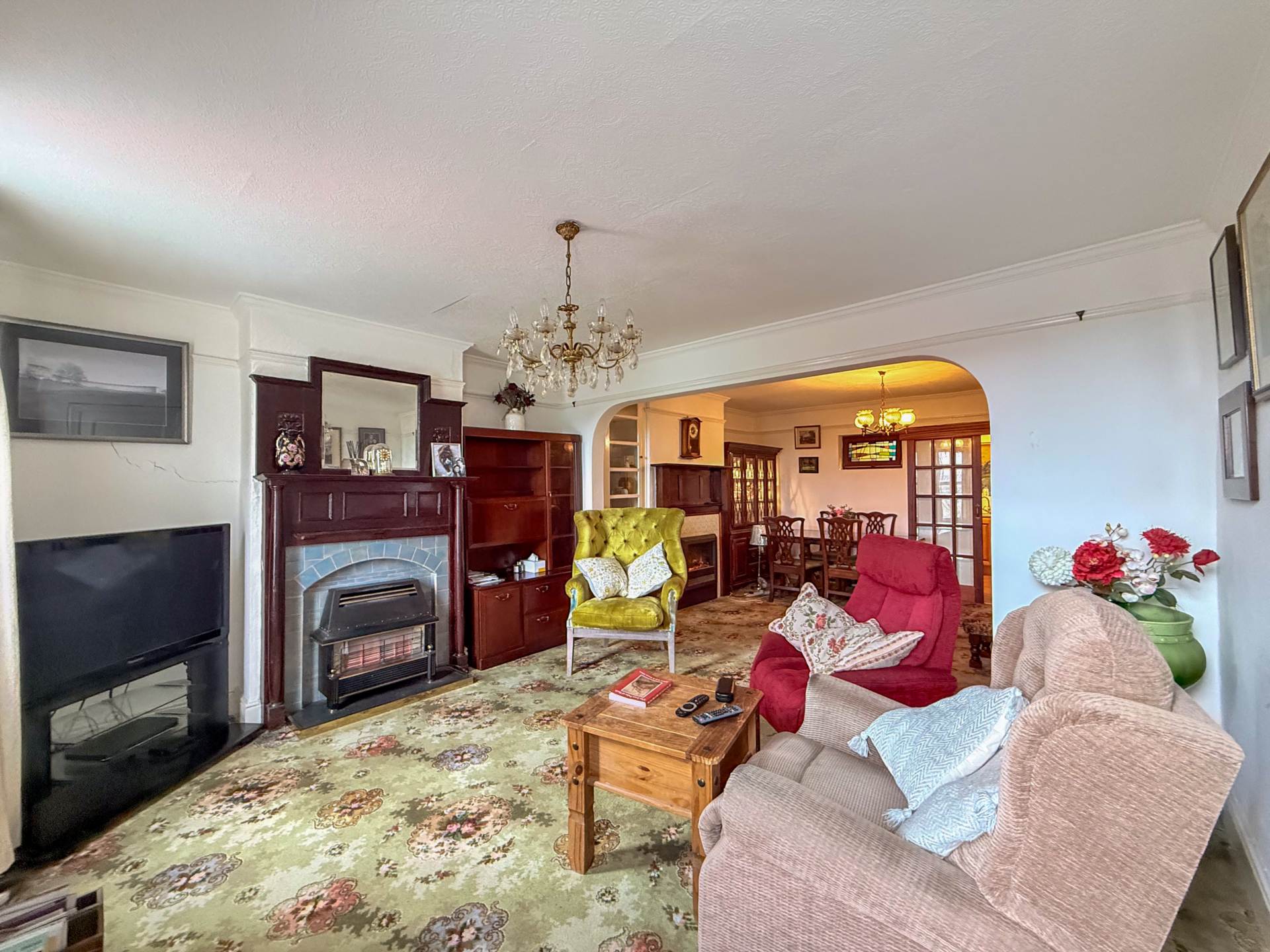 Perfect View, Bath, Image 4