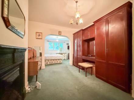 Perfect View, Bath, Image 13