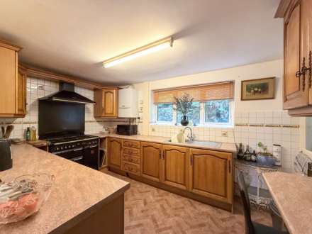 Perfect View, Bath, Image 8