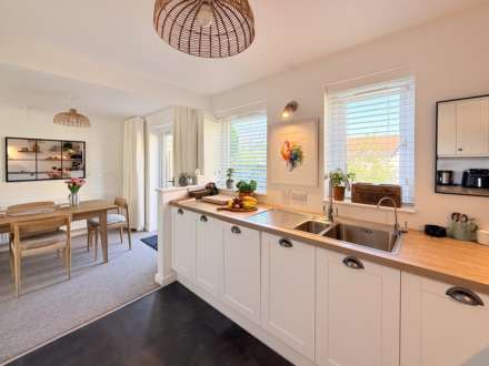 Harbutts, Bathampton, Image 10