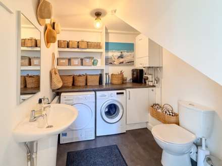 Harbutts, Bathampton, Image 14