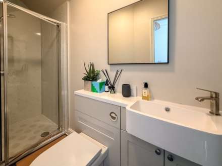 Harbutts, Bathampton, Image 19