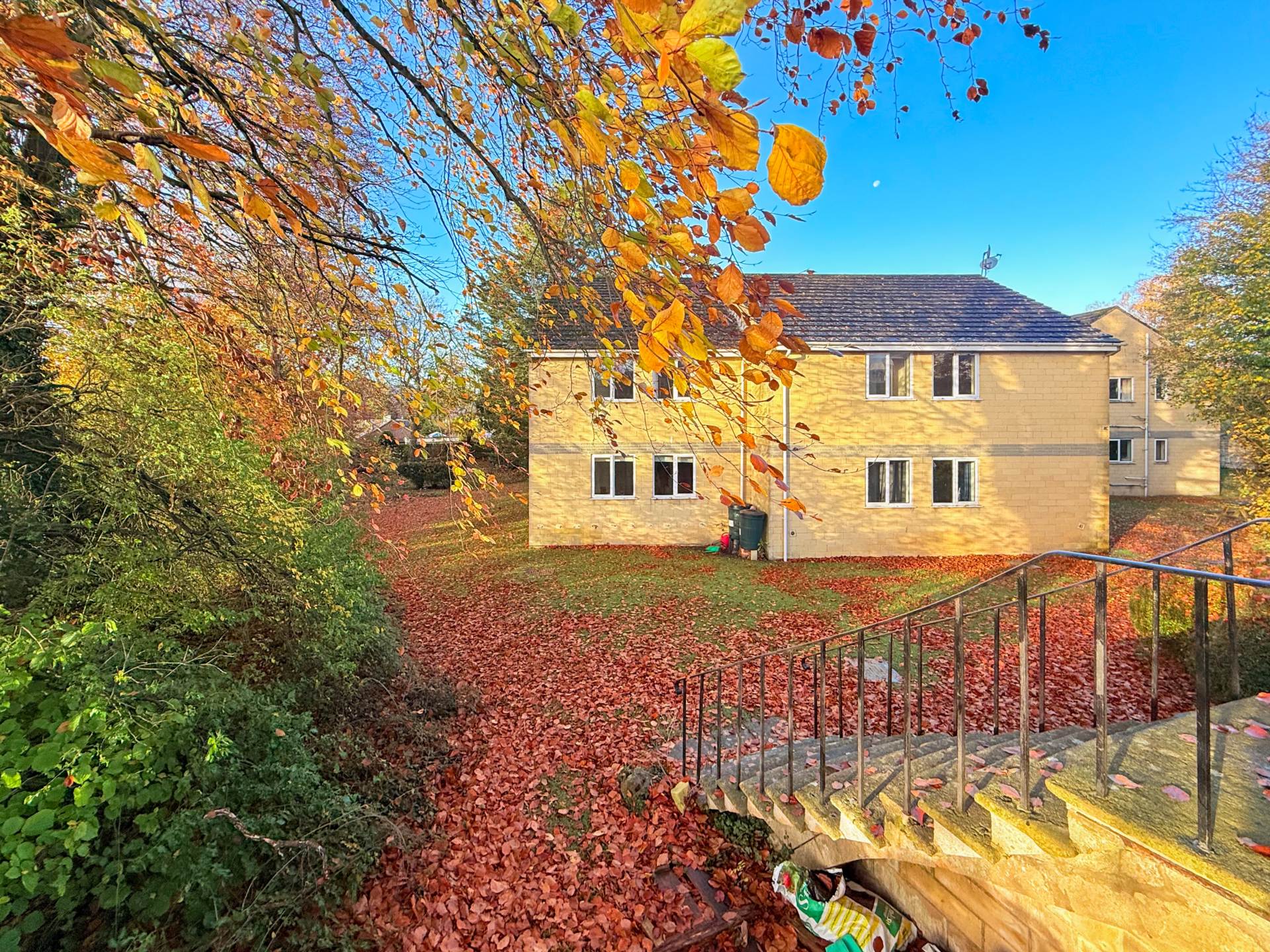 Greenway Court, Bath, Image 20