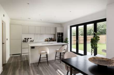 London Road West, Bath, Image 9