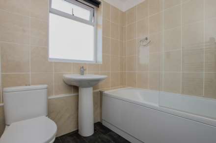 Bloomfield Drive, Bath, Image 17