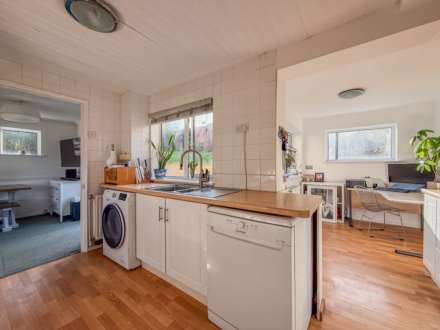 Poplar Close, Bath, Image 13