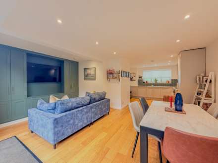 Mountain Wood, Bath, Image 8