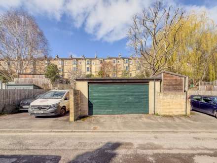 Belgrave Crescent, Bath, Image 33