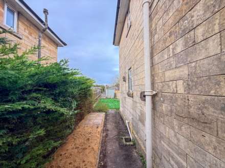 Eastover Grove, Bath, Image 10