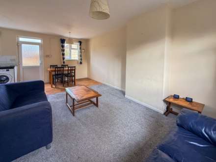 Eastover Grove, Bath, Image 2