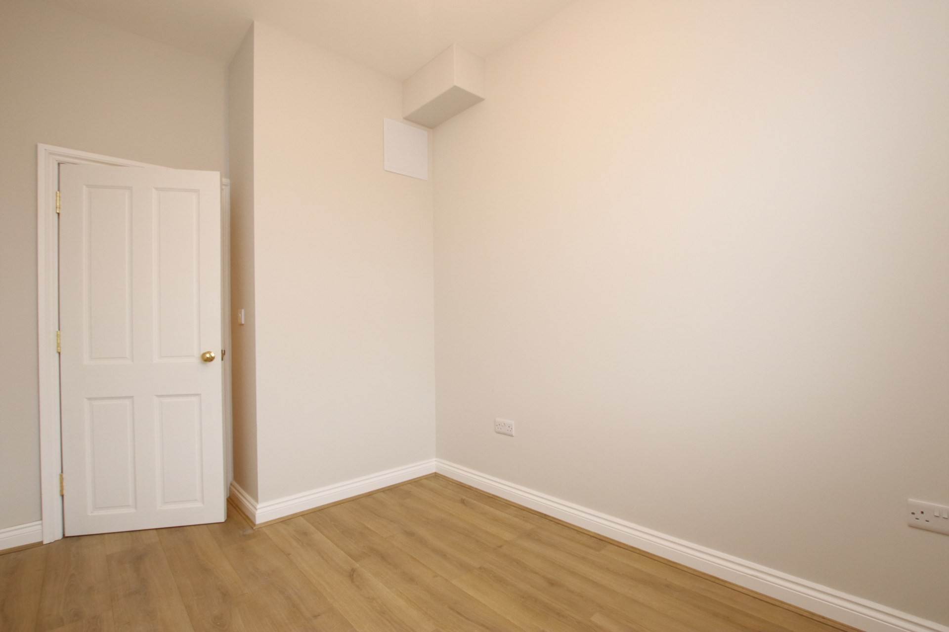 Victoria Terrace, Bath, Image 2