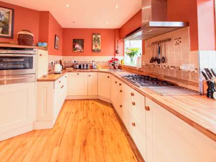 Ringswell Gardens, Ringswell Gardens, Bath, Image 3