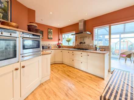 Ringswell Gardens, Ringswell Gardens, Bath, Image 7