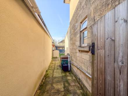 Vernham Grove, Bath, Image 26