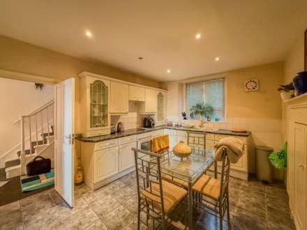 Elm Place, Bath, Image 11