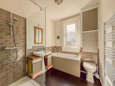 Tyning Terrace, Bath, Image 15