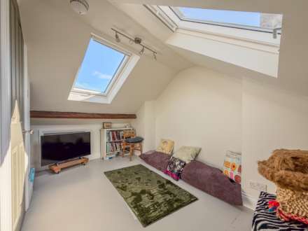 Tyning Terrace, Bath, Image 24