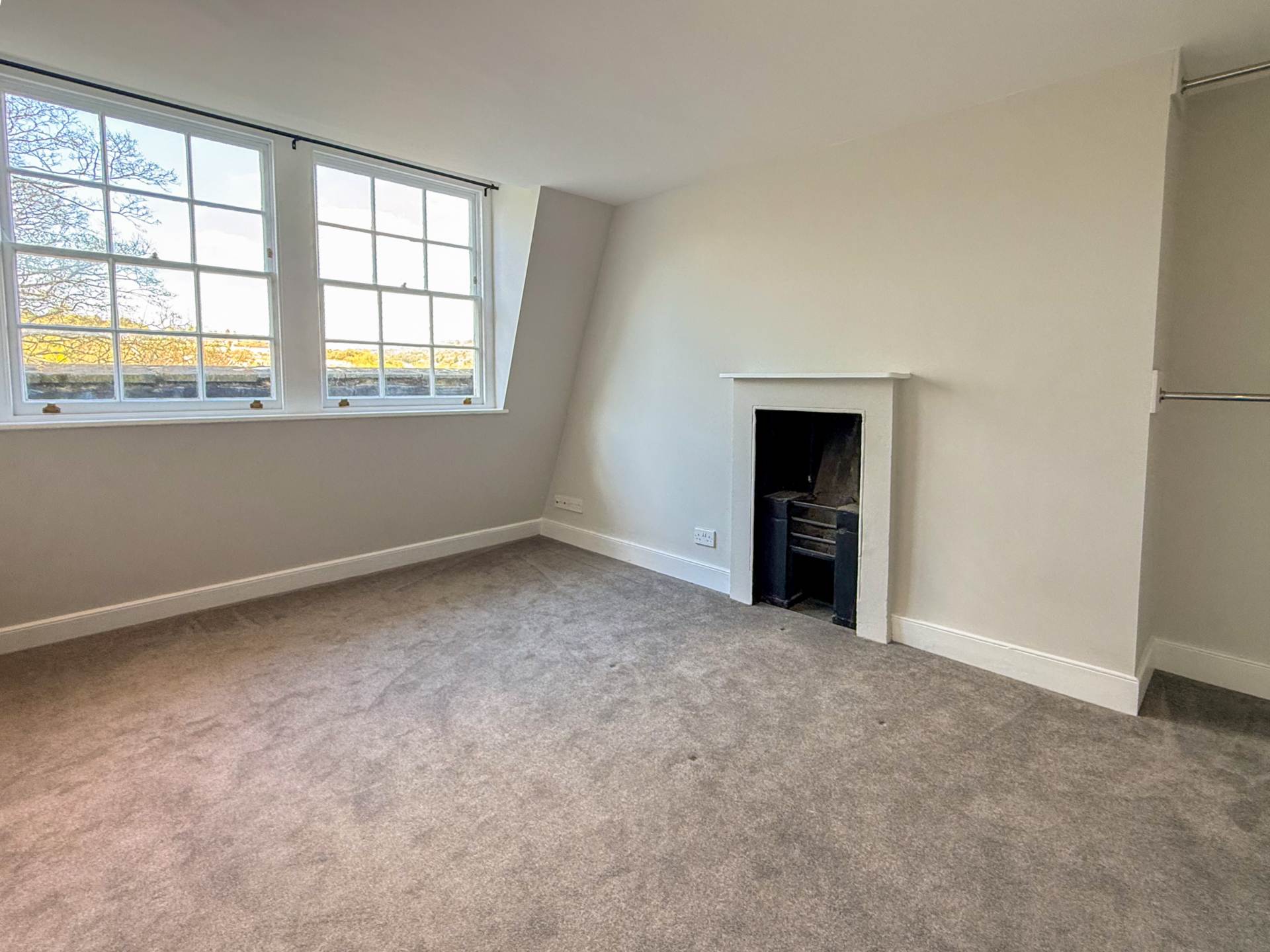 Grosvenor Place, Bath, Image 8