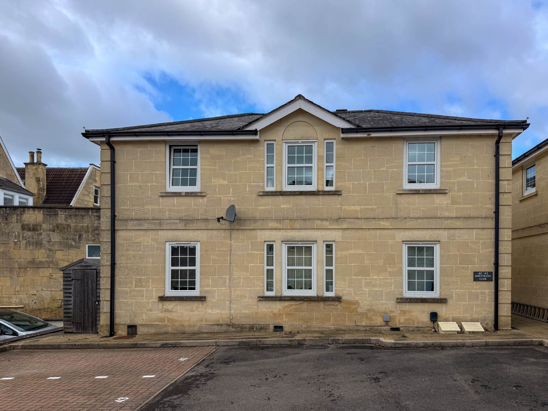 Horstmann Close, Bath, Image 1