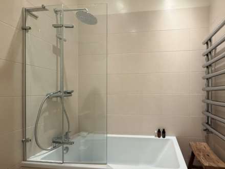 Grosvenor Place, Bath, Image 11
